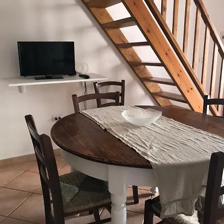 Studio Apartments-ucuppu * Carloforte (Isola di San Pietro)