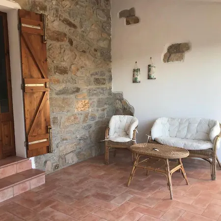 Studio Apartments-ucuppu Carloforte (Isola di San Pietro)