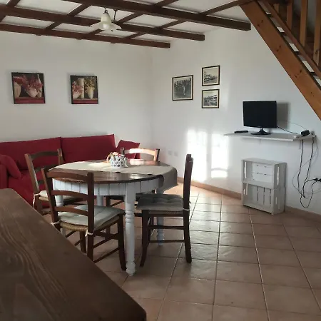 Studio Apartments-ucuppu Ferienhaus Carloforte (Isola di San Pietro)